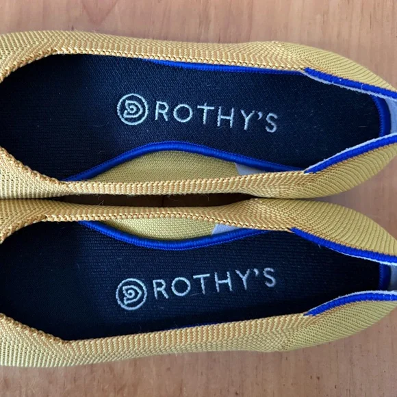Rothy’s The Point Flat | Size 8 - Picture 8 of 10